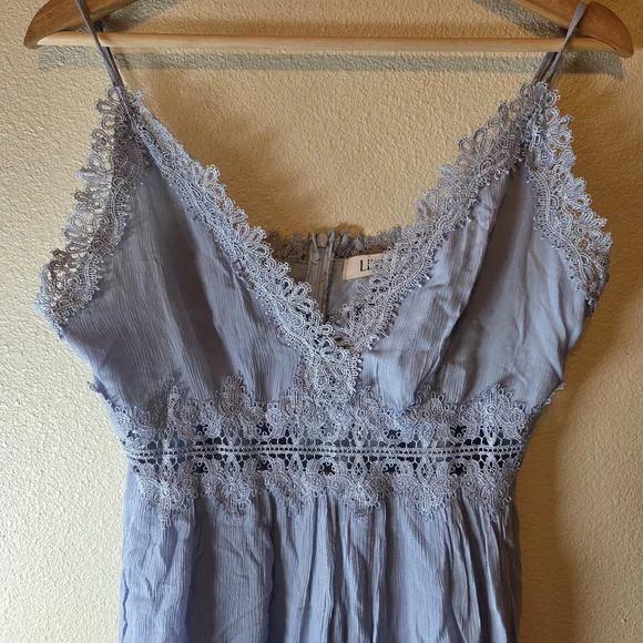 Lilyful Elegant Lace‎ Trim Jumpsuit in Light Blue Size Large - Picture 3 of 8